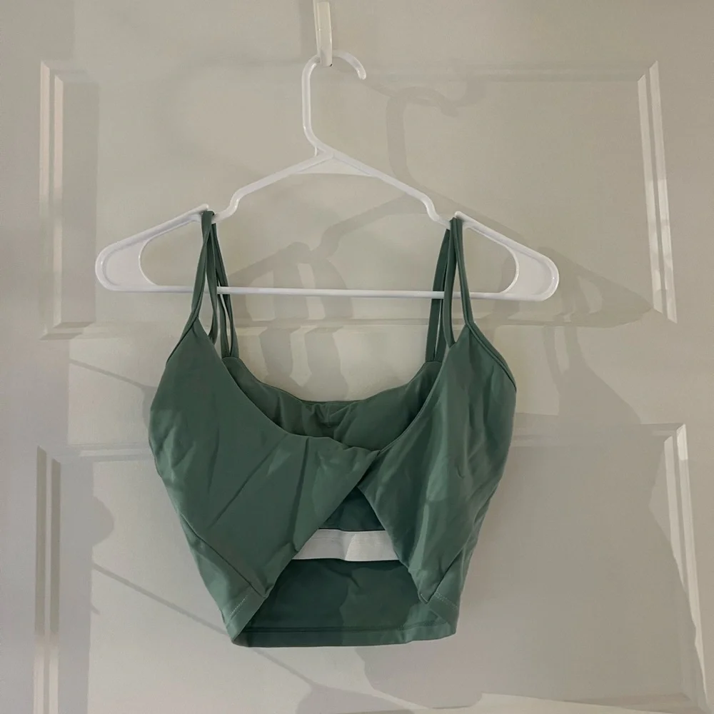 Low Back Workout Top - Picture 4 of 4